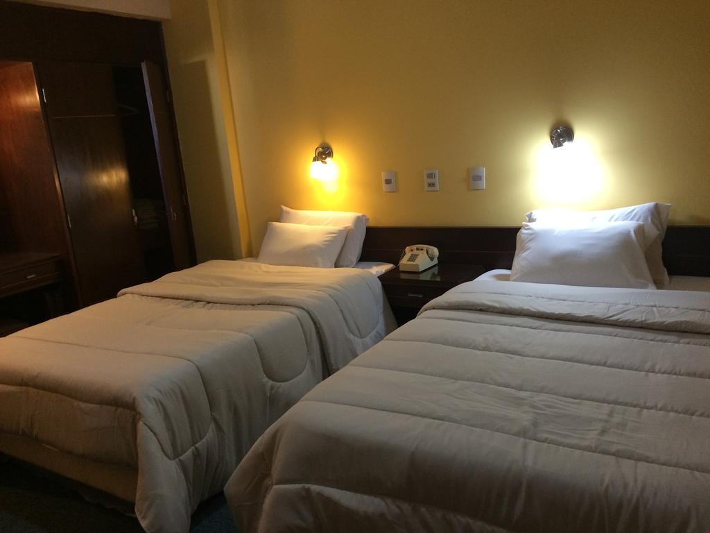 Hotel Manduvira Asuncion Phòng bức ảnh